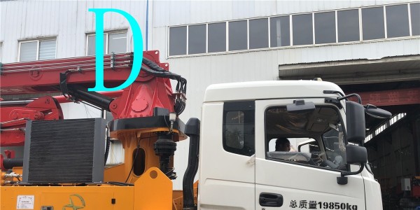 如此炎熱的夏季，小型泵車受得了嗎？