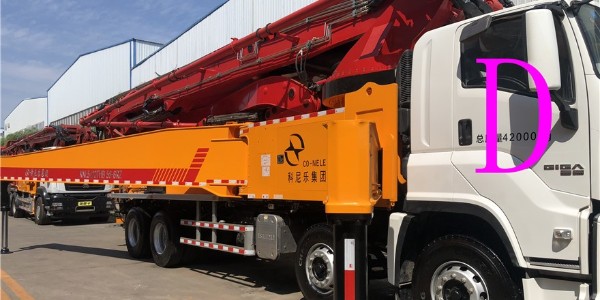 小型混凝土泵車(chē)直管又堵塞怎么處理（一）