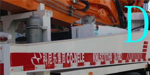 千萬別等小型混凝土泵車臂架斷裂再挽救（一）