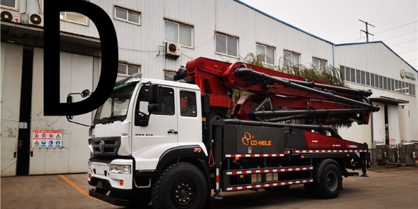 需仔細檢查混凝土泵車的哪幾部分？