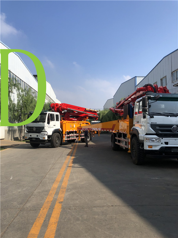 青島混凝土泵車價(jià)格 (2)