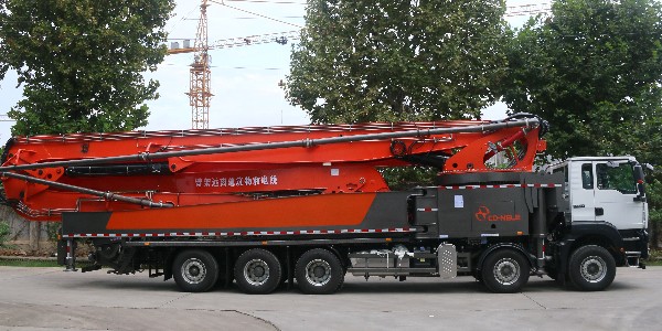 匠心突破，硬核產(chǎn)品，科尼樂(lè)70米混凝土泵車