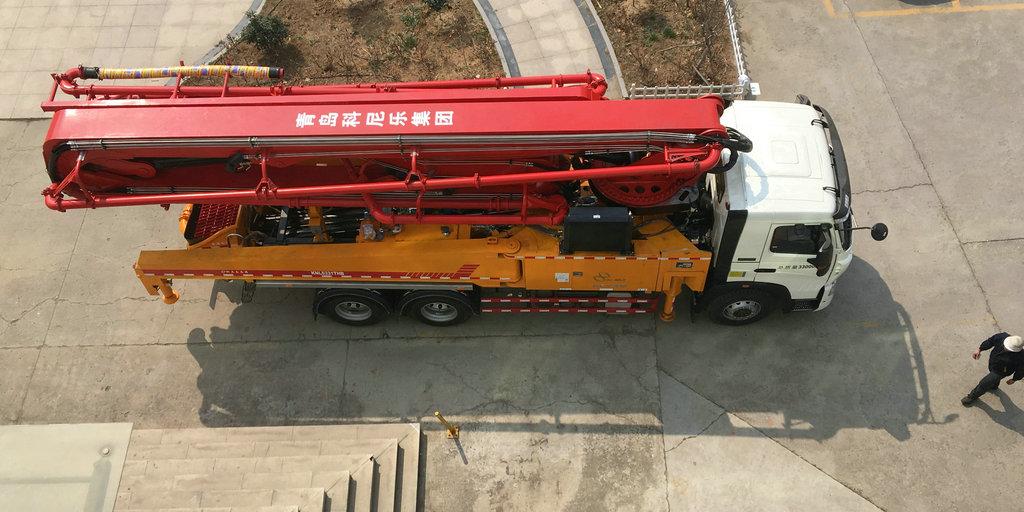 小型泵車底盤保養措施