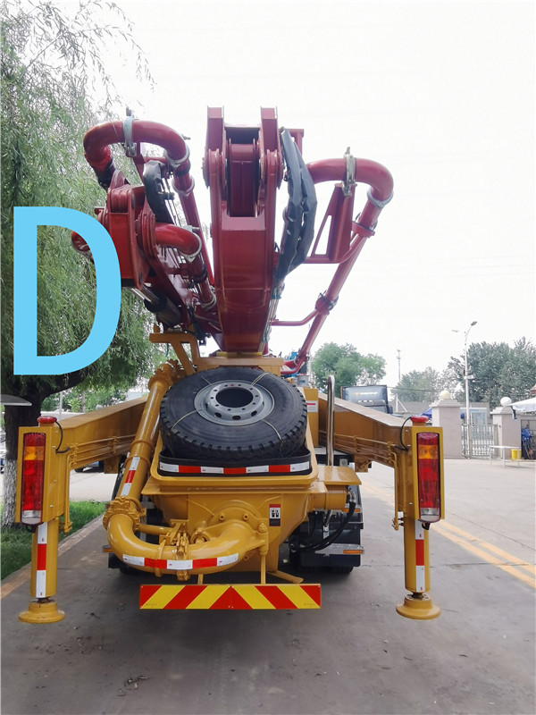 青島混凝土泵車(chē)價(jià)格 (102)