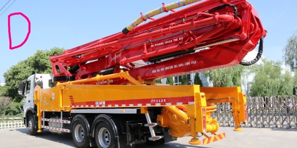 小型混凝土泵車的幾大維修常識(shí)你一定要知道（一）