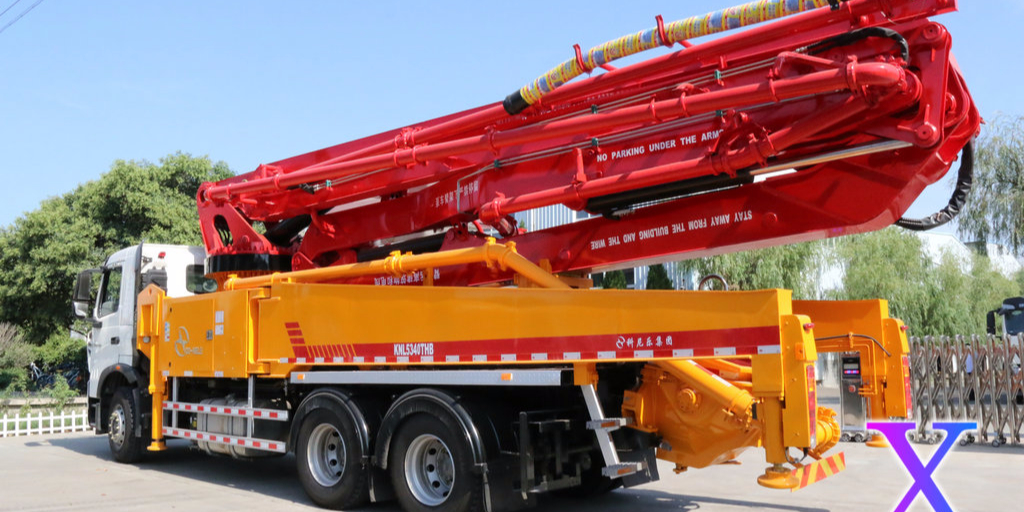 科尼樂(lè)小型混凝土泵車(chē)潤(rùn)滑油的正確添加方法